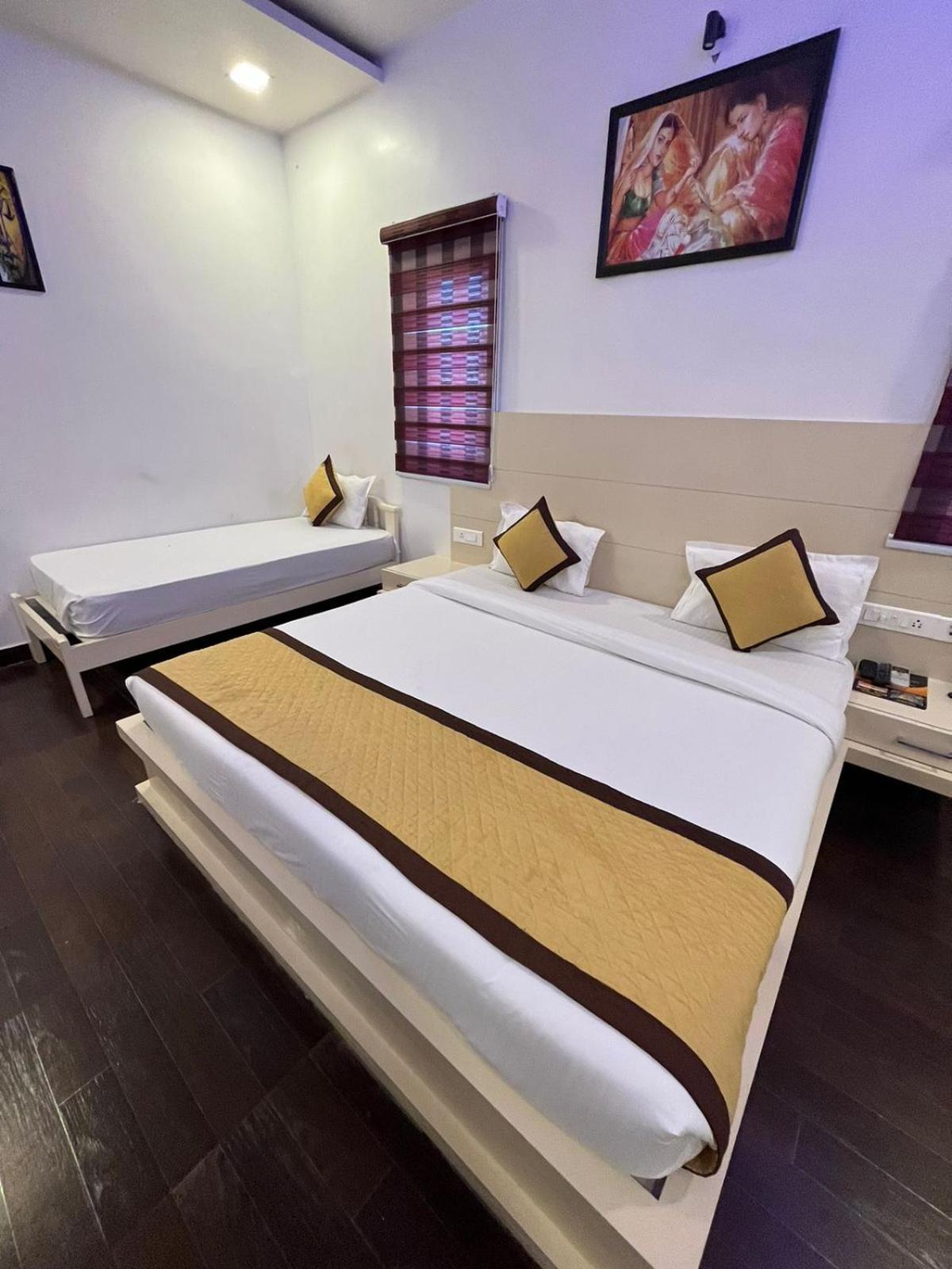 Hotel Red Carpet Tājganj 客房 照片