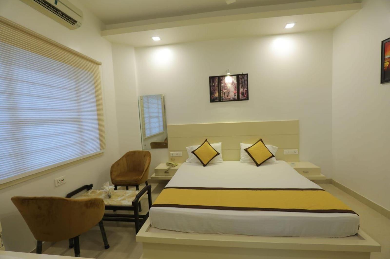 Hotel Red Carpet Tājganj 客房 照片